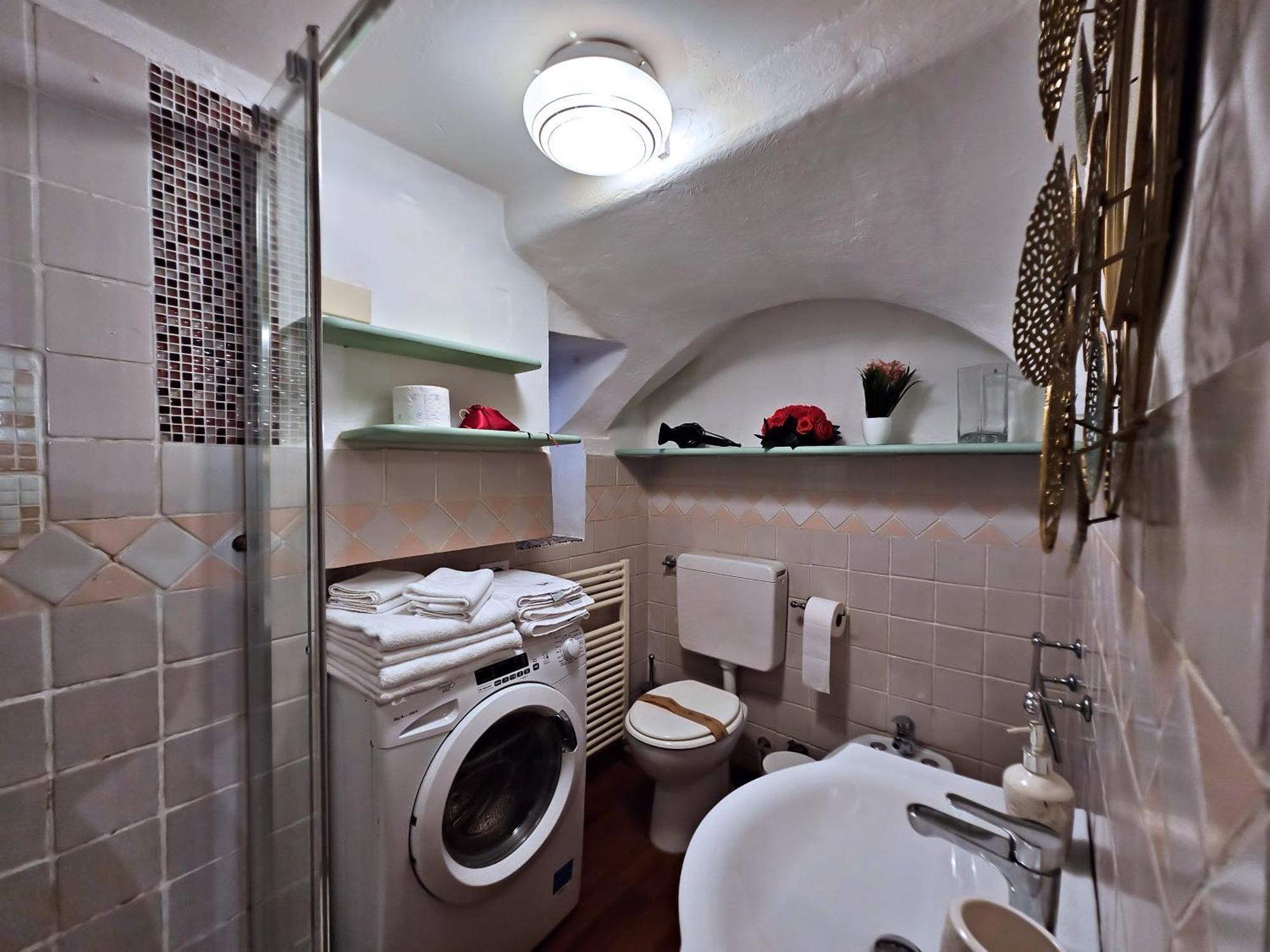 Residenza Saragozza Nuovo Stile Gipsy 2025 ! Leilighet Bologna Eksteriør bilde